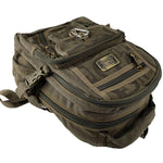 La mochila del hermano mayor